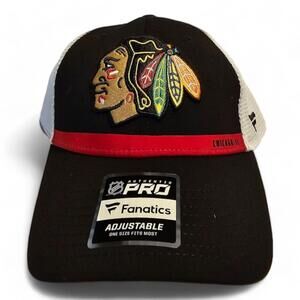 Chicago Blackhawks Fanatics Authentic Pro Black/White Adjustable Trucker Hat